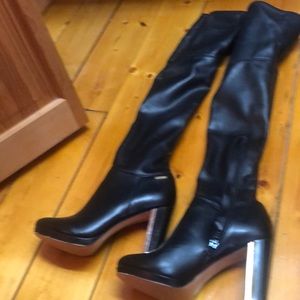 Over the knee leather boots